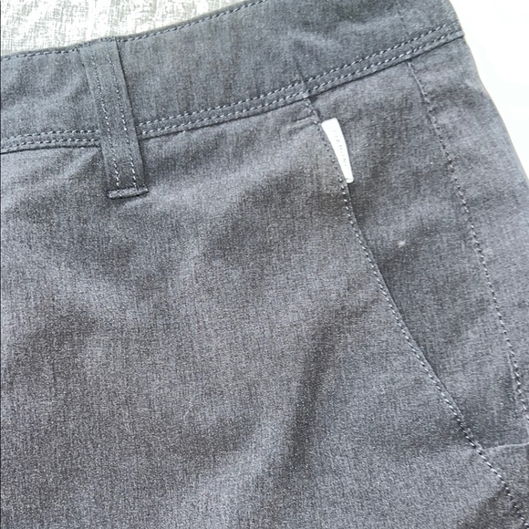 7 Diamonds Black Shorts With Back and Side Zip Pockets Waist 30” great condition - Picture 3 of 6